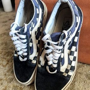 Old school vans navy chekcer